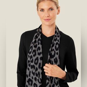 NWT MASAI COPENHAGEN LEOPARD GREY SCARF WOOL